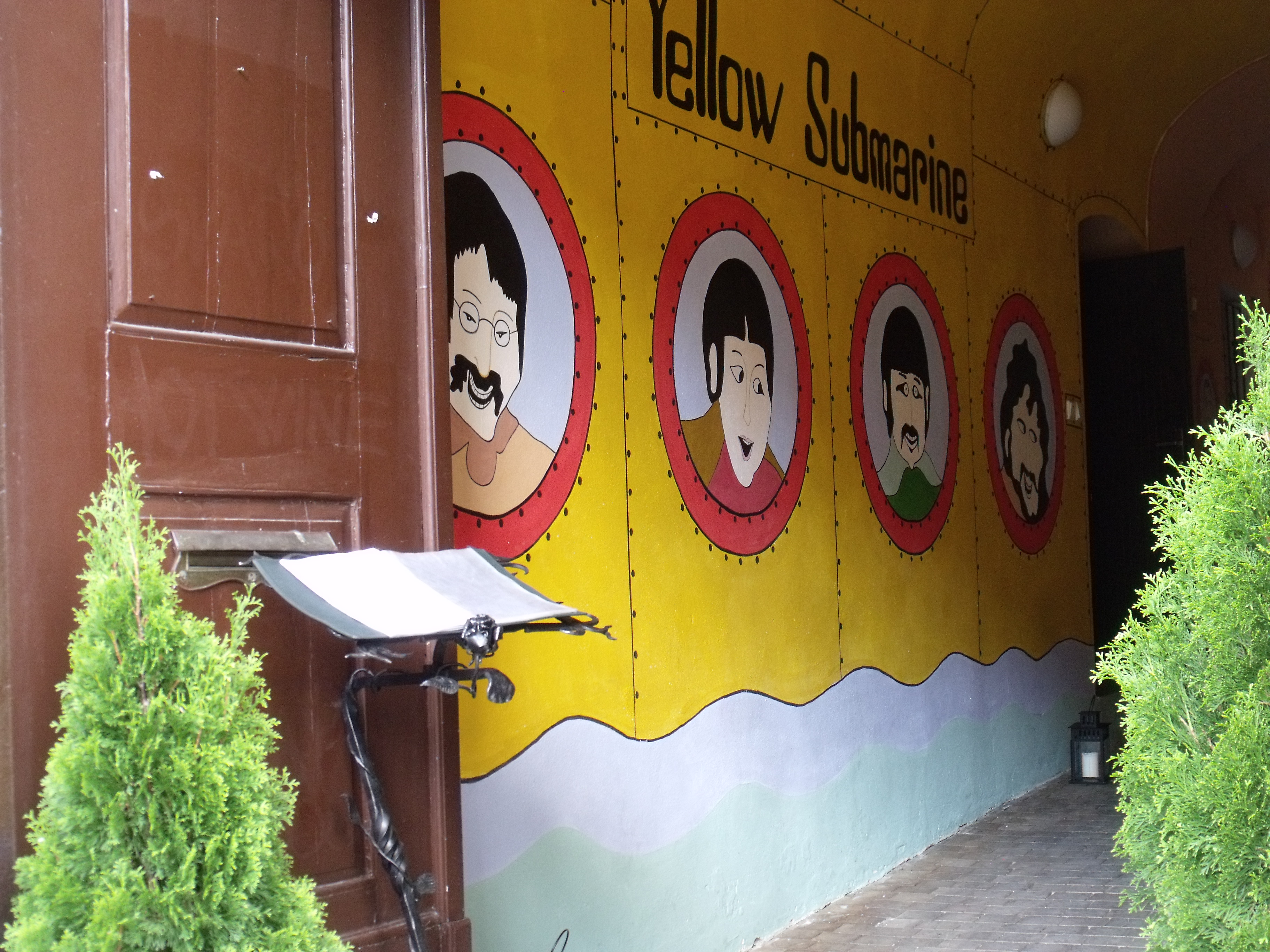 REstaurant near the John Lennon Wall in Prague